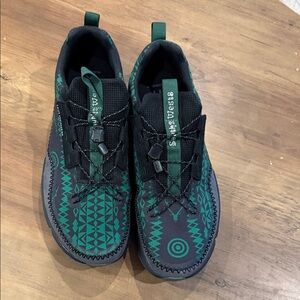 Mens On Cloud Green Patterned Athletic Shoes -